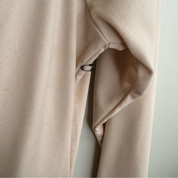 ASTR The Label Multi Cut Out Bodysuit Bone Long Sleeve Size XL Neutral NWOT - Picture 4 of 9